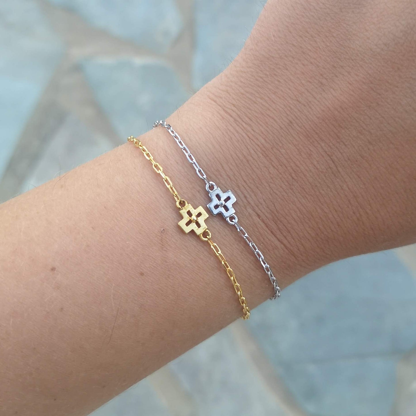 Cross bracelet