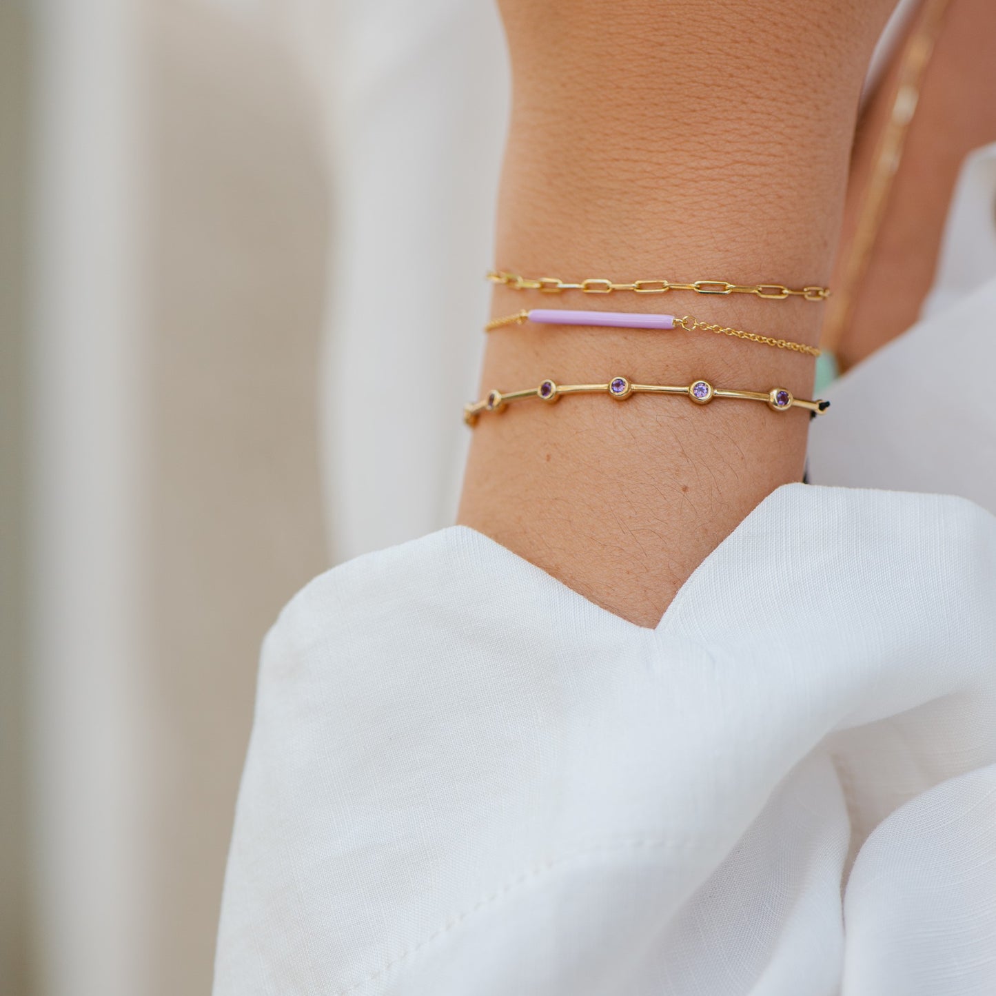 Line bracelet