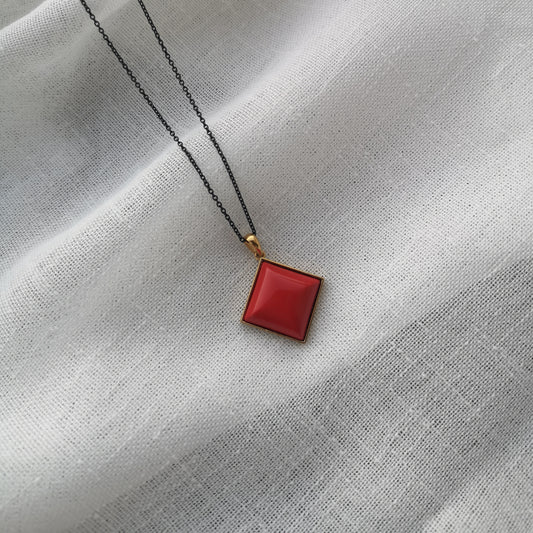 Rhombus necklace